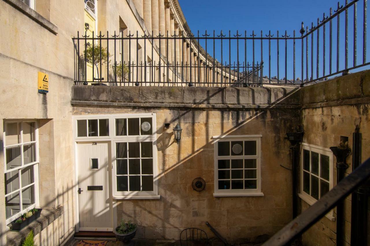 Stunning Royal Crescent Apartment With 3 Bedrooms Bath Exterior photo